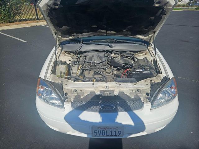 2007 Ford Taurus SE