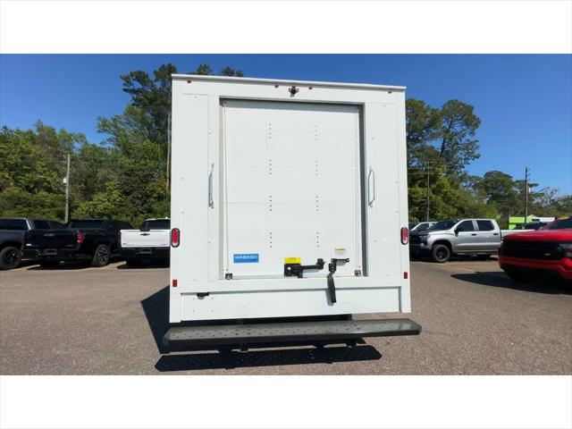 2024 Chevrolet Express Cutaway Work Van