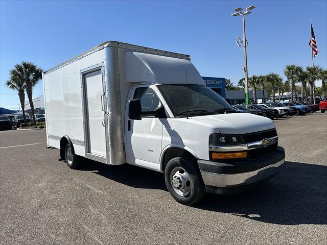 2024 Chevrolet Express Cutaway Work Van