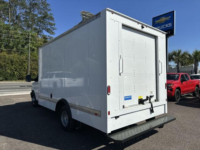 2024 Chevrolet Express Cutaway Work Van