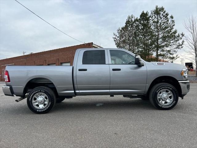 2024 RAM Ram 2500 RAM 2500 TRADESMAN CREW CAB 4X4 64 BOX