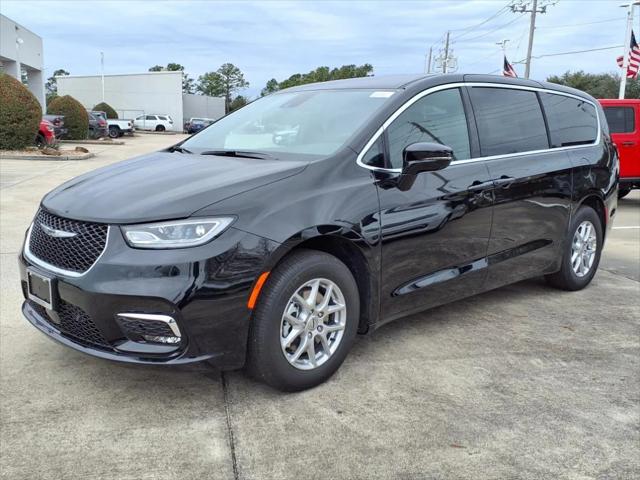 2025 Chrysler Pacifica PACIFICA SELECT