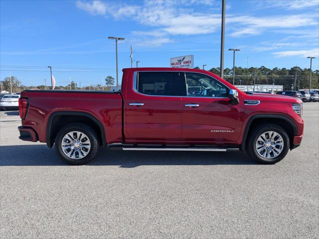 2023 GMC Sierra 1500 4WD Crew Cab Short Box Denali