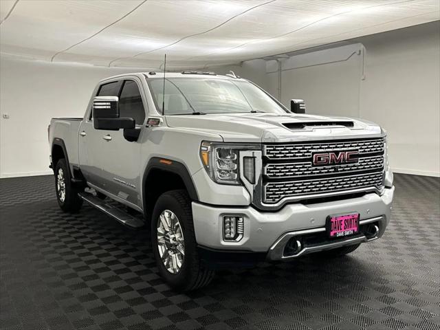 2020 GMC Sierra 2500HD 4WD Crew Cab Standard Bed Denali