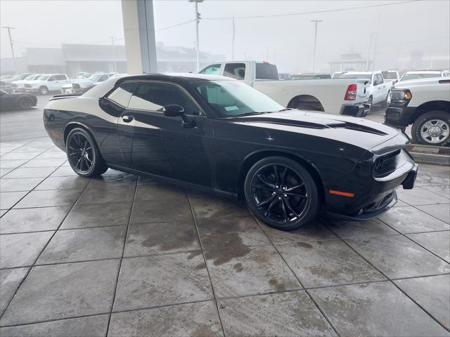 2016 Dodge Challenger SXT