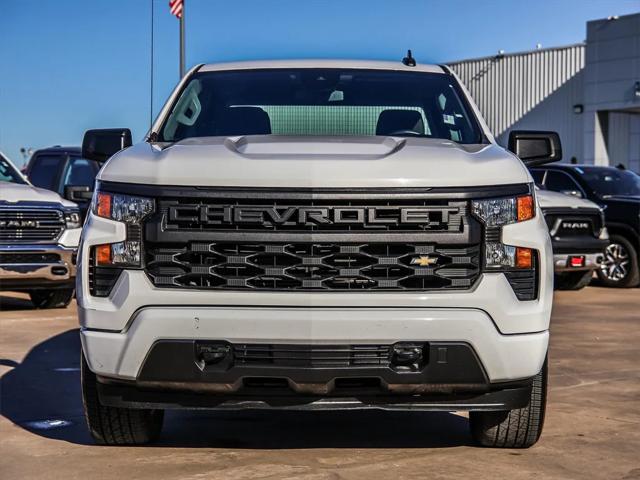 2022 Chevrolet Silverado 1500 4WD Crew Cab Short Bed Custom