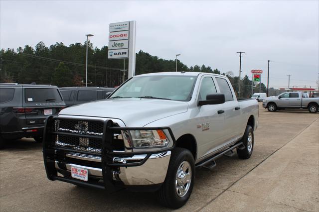 2017 RAM 2500 Tradesman Crew Cab 4x4 64 Box