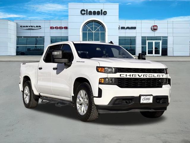 2021 Chevrolet Silverado 1500 4WD Crew Cab Short Bed Custom