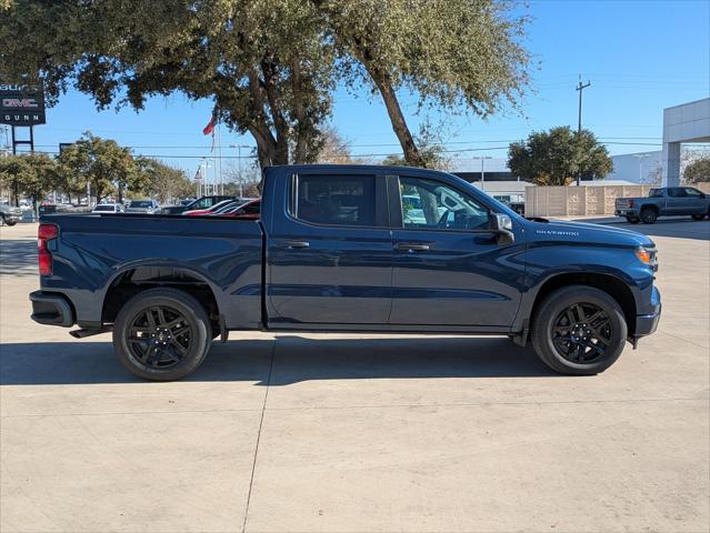 2023 Chevrolet Silverado 1500 2WD Crew Cab Short Bed Custom