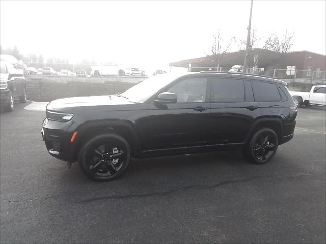 2023 Jeep Grand Cherokee L Altitude 4x4