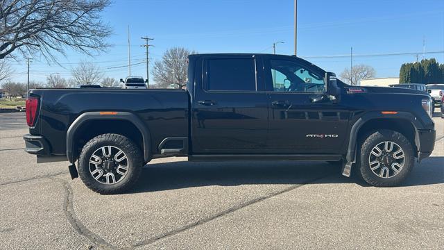 2023 GMC Sierra 3500HD 4WD Crew Cab Standard Bed AT4