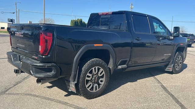 2023 GMC Sierra 3500HD 4WD Crew Cab Standard Bed AT4