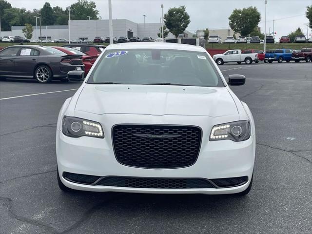 2023 Chrysler 300 Touring
