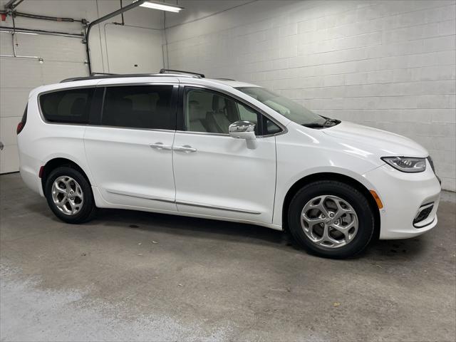 2021 Chrysler Pacifica Limited AWD