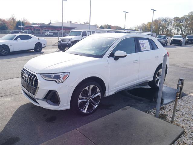 2020 Audi Q3 Premium Plus 45 TFSI S line quattro Tiptronic