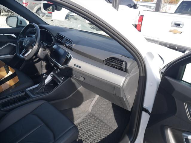 2020 Audi Q3 Premium Plus 45 TFSI S line quattro Tiptronic