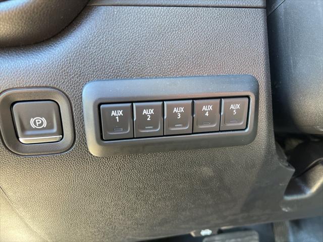 2025 Chevrolet Silverado 3500HD 4WD Regular Cab Long Bed Work Truck