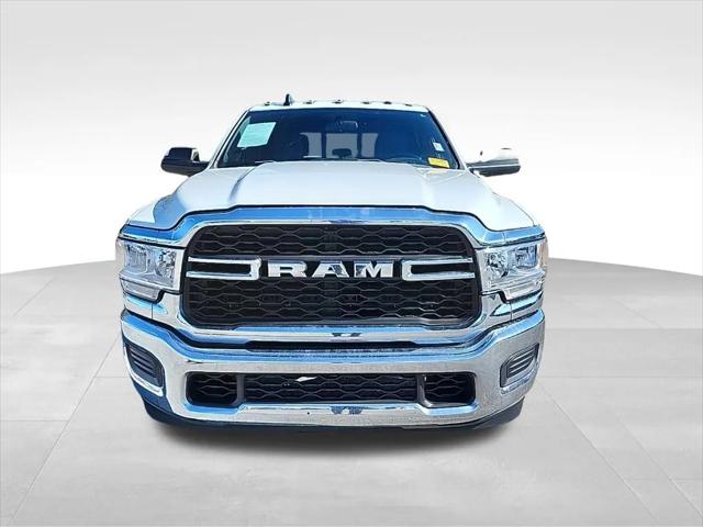 2022 RAM 2500 Tradesman Crew Cab 4x4 8 Box