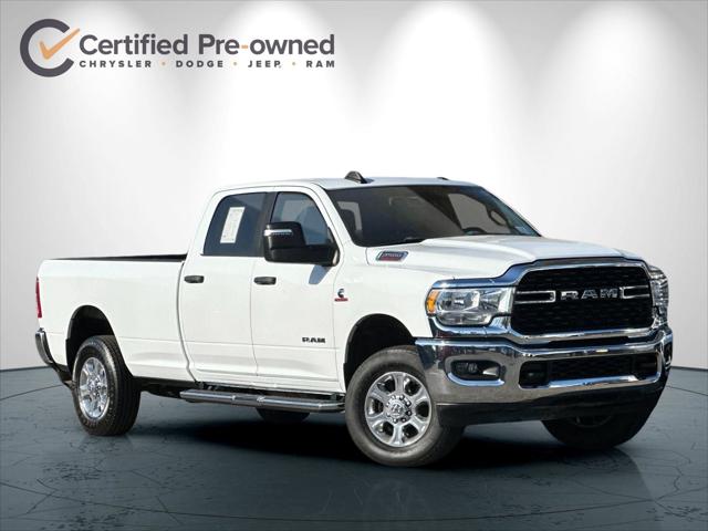 2023 Ram 3500 Big Horn Crew Cab 4x4 8' Box