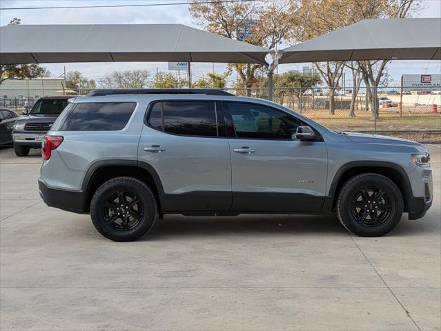 2023 GMC Acadia AWD AT4