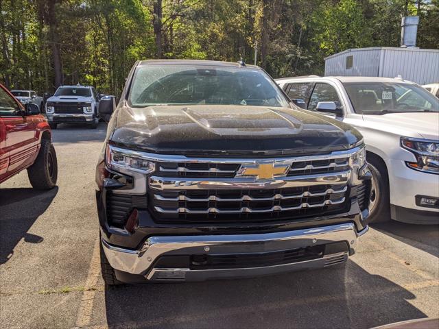 2023 Chevrolet Silverado 1500 4WD Crew Cab Short Bed LTZ
