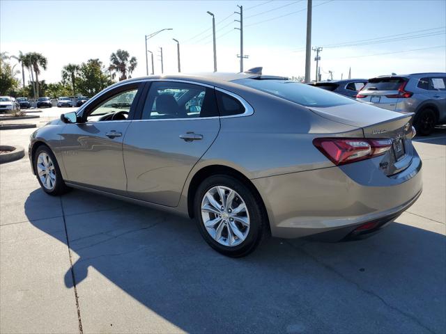 2022 Chevrolet Malibu FWD LT