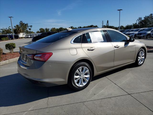 2022 Chevrolet Malibu FWD LT