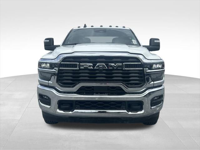 2025 RAM Ram 3500 RAM 3500 BIG HORN CREW CAB 4X4 8 BOX
