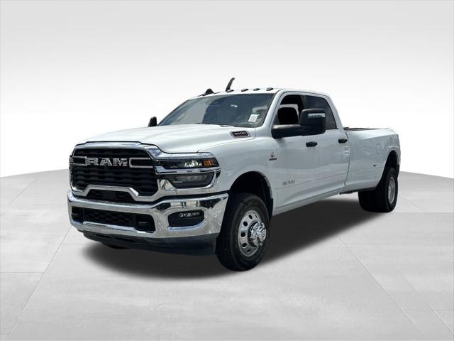 2025 RAM Ram 3500 RAM 3500 BIG HORN CREW CAB 4X4 8 BOX