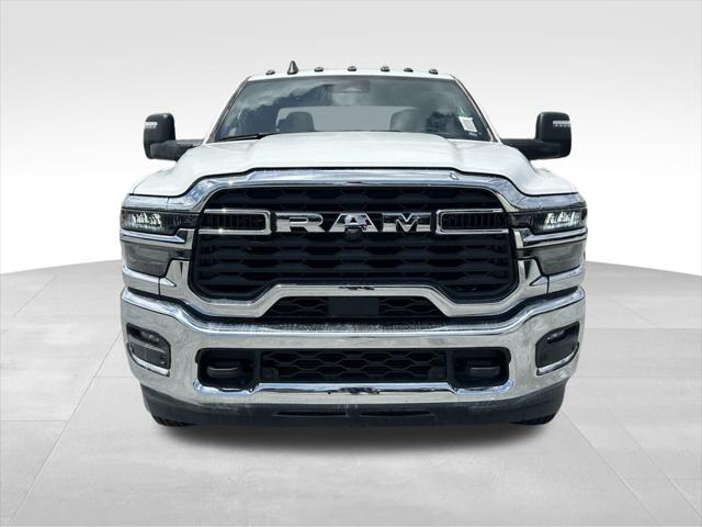 2025 RAM Ram 3500 RAM 3500 BIG HORN CREW CAB 4X4 8 BOX