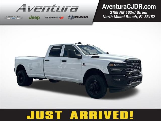 2025 RAM Ram 3500 RAM 3500 TRADESMAN CREW CAB 4X4 8 BOX