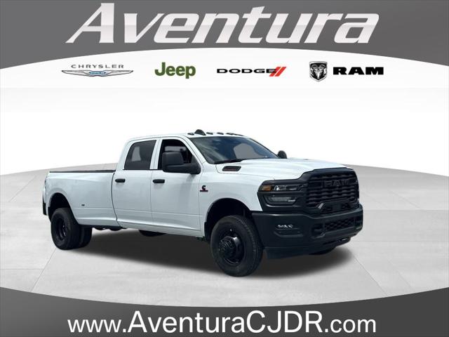 2025 RAM Ram 3500 RAM 3500 TRADESMAN CREW CAB 4X4 8 BOX