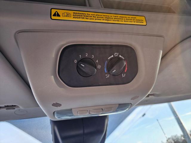 2017 Ford Transit Medium Roof w/Sliding Side Door w/LWB Van 3D