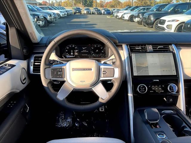 2025 Land Rover Discovery P360 Metropolitan Edition