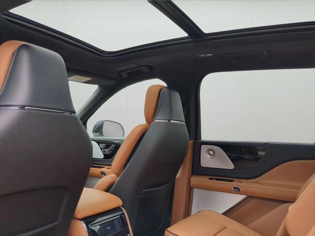 2025 Lincoln Aviator Black Label