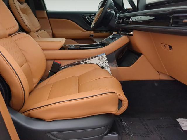 2025 Lincoln Aviator Black Label
