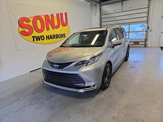 2021 Toyota Sienna Limited for sale in Two Harbors, MN