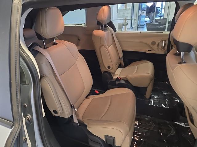 2021 Toyota Sienna Limited