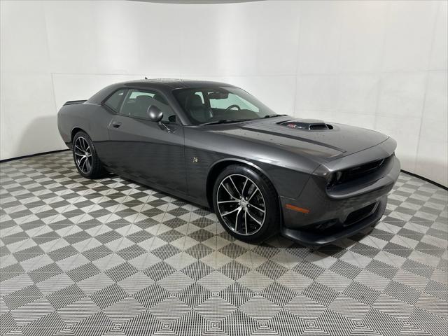 2016 Dodge Challenger 392 Hemi Scat Pack Shaker