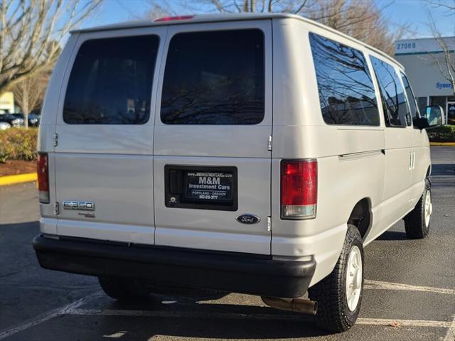 2007 Ford E-350 Super Duty XLT