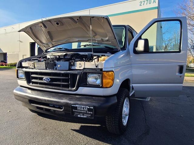 2007 Ford E-350 Super Duty XLT
