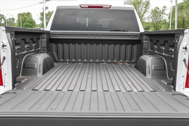 2025 Chevrolet Silverado 1500 4WD Crew Cab Short Bed LT with 2FL