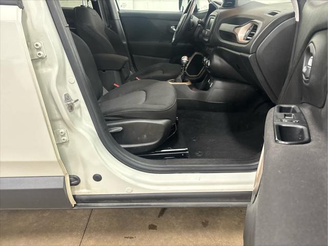 Used 2015 Jeep Renegade For Sale in Wilmington, OH