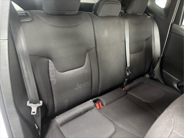 Used 2015 Jeep Renegade For Sale in Wilmington, OH