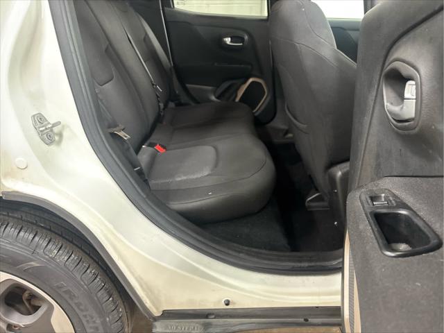 Used 2015 Jeep Renegade For Sale in Wilmington, OH