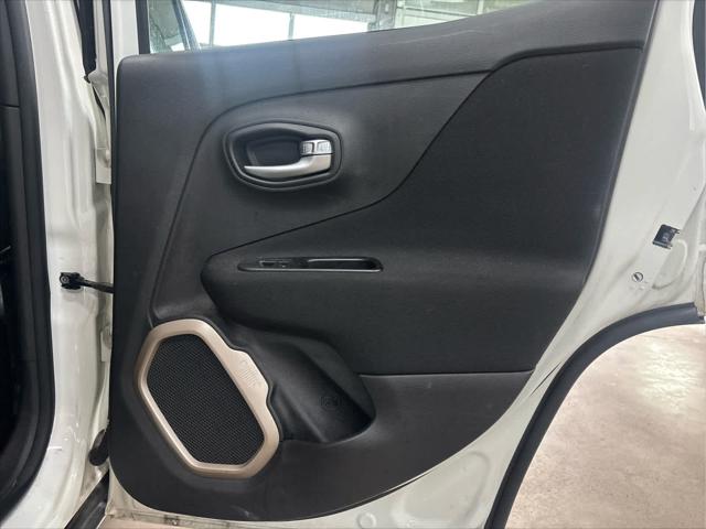 Used 2015 Jeep Renegade For Sale in Wilmington, OH