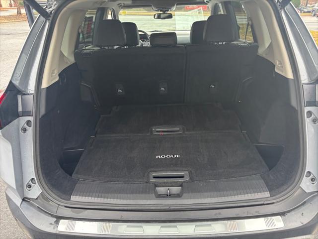 2021 Nissan Rogue SL FWD