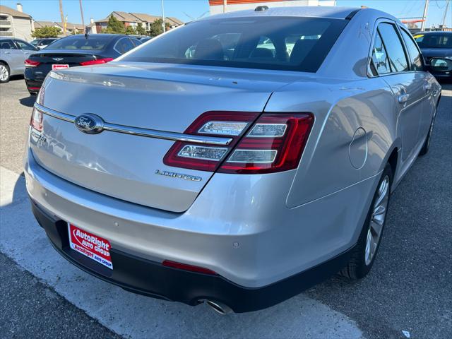 2019 Ford Taurus Limited