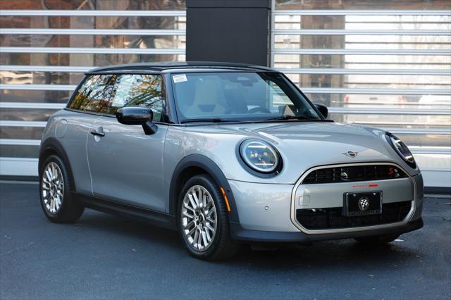 2025 MINI Hardtop