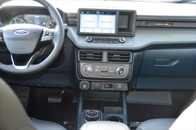 2023 Ford Maverick Lariat